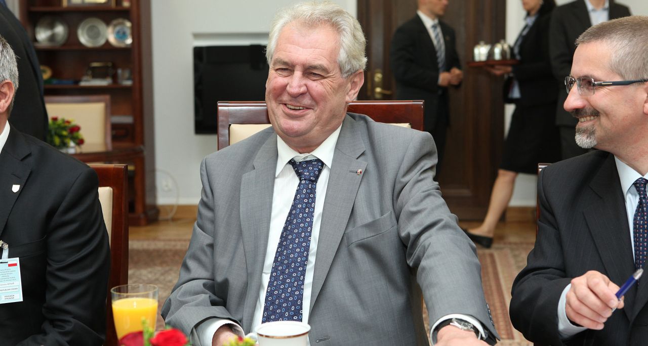 Prezydent Czech Milosz Zeman przyjedzie w czwartek do Polski. W planie czeskiego przywódcy są rozmowy z prezydentem Andrzejem Dudą, premierem Mateuszem Morawieckim oraz marszałkami Sejmu i Senatu.