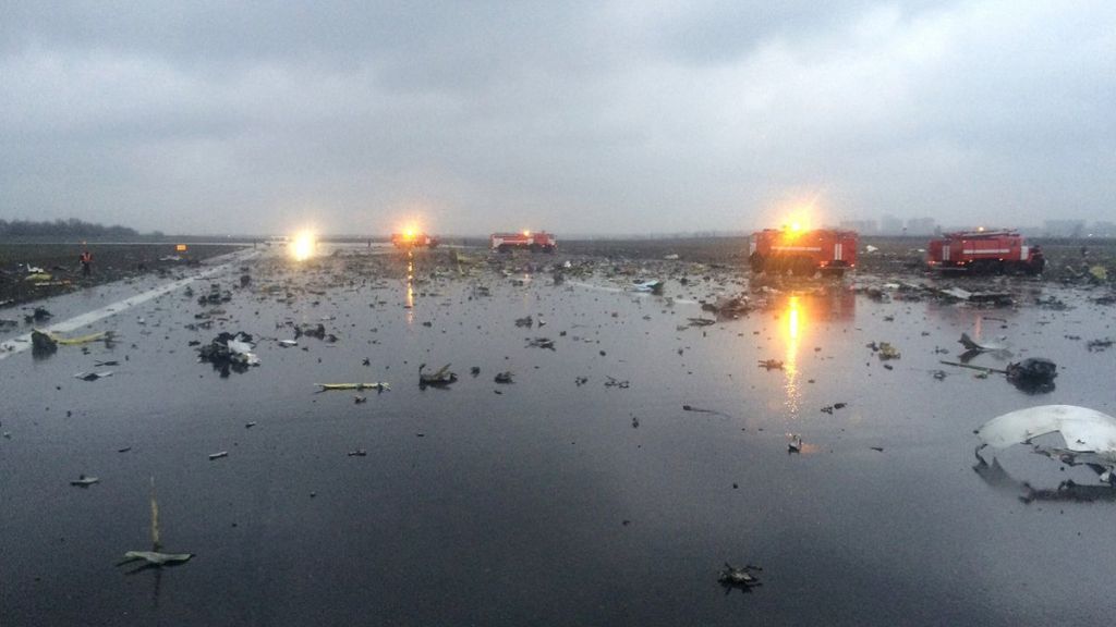 Oblodzenie liczników wysokości i panika pilotów, to główne przyczyny niedzielnej katastrofy AN-148. Samolot Saratowskich Linii Lotniczych rozbił się w ramieńskim rejonie obwodu moskiewskiego. W wypadku zginęło 71 osób.