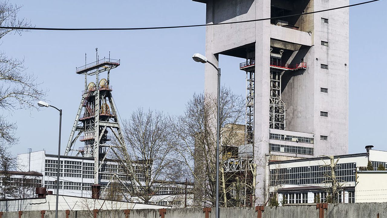 Zakończyła się akcja ratownicza w kopalni węgla kamiennego Zofiówka w Jastrzębiu Zdroju. W nocy z wtorku na środę udało się wyciągnąć ciało ostatniego z górników.