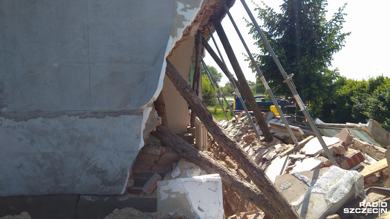 Na warszawskiej Pradze zawaliła się część opuszczonej kamienicy. Nie ma poszkodowanych.