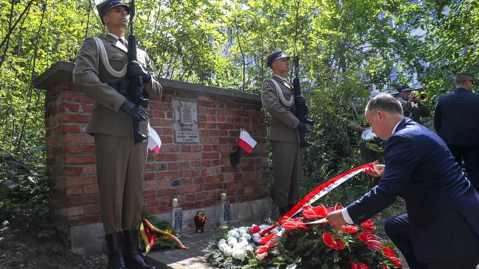 Pracownicy oddziału Instytutu Pileckiego w Berlinie opracowali nową grę komputerową, nawiązującą do jednego z najmroczniejszych rozdziałów polsko-niemieckiej historii - Rzezi Woli.