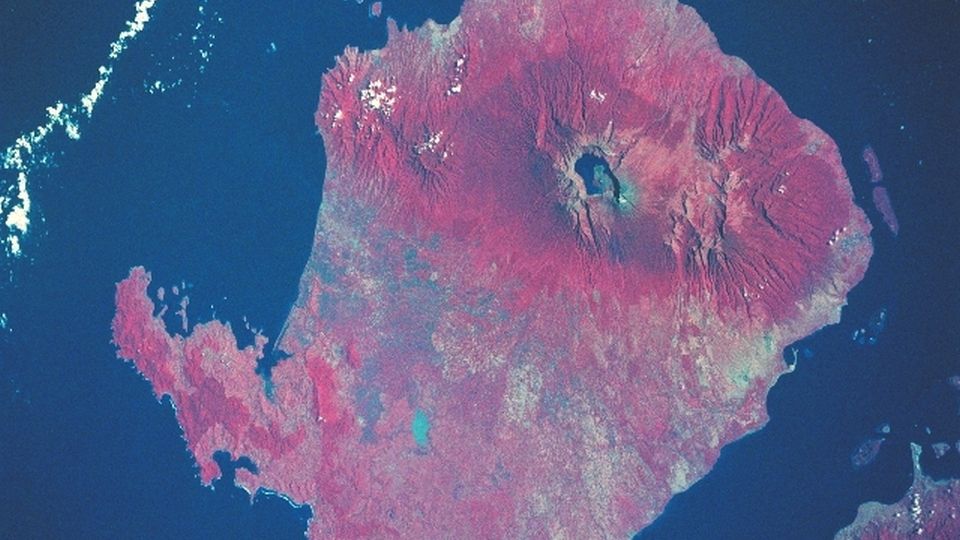 Unia Europejska przekazała pomoc Indonezji, którą nawiedziło trzęsienie ziemi. Liczba ofiar kataklizmu na wyspie Lombok wzrosła do 131. Około półtora tysiąca osób zostało ciężko rannych. Ponad 150 tysięcy ludzi zostało bez dachu nad głową.