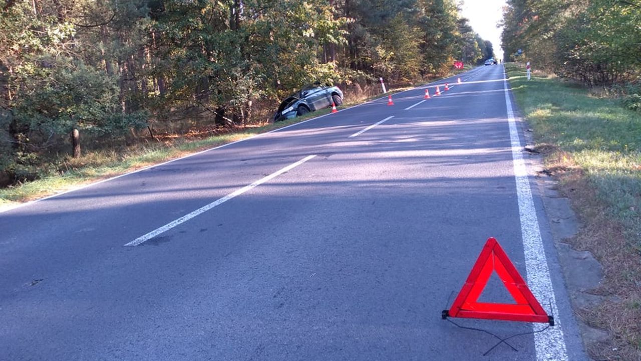 Zmarła druga osoba poszkodowana w niedzielnym wypadku pod Kołobrzegiem. To kierowca osobowego seata.