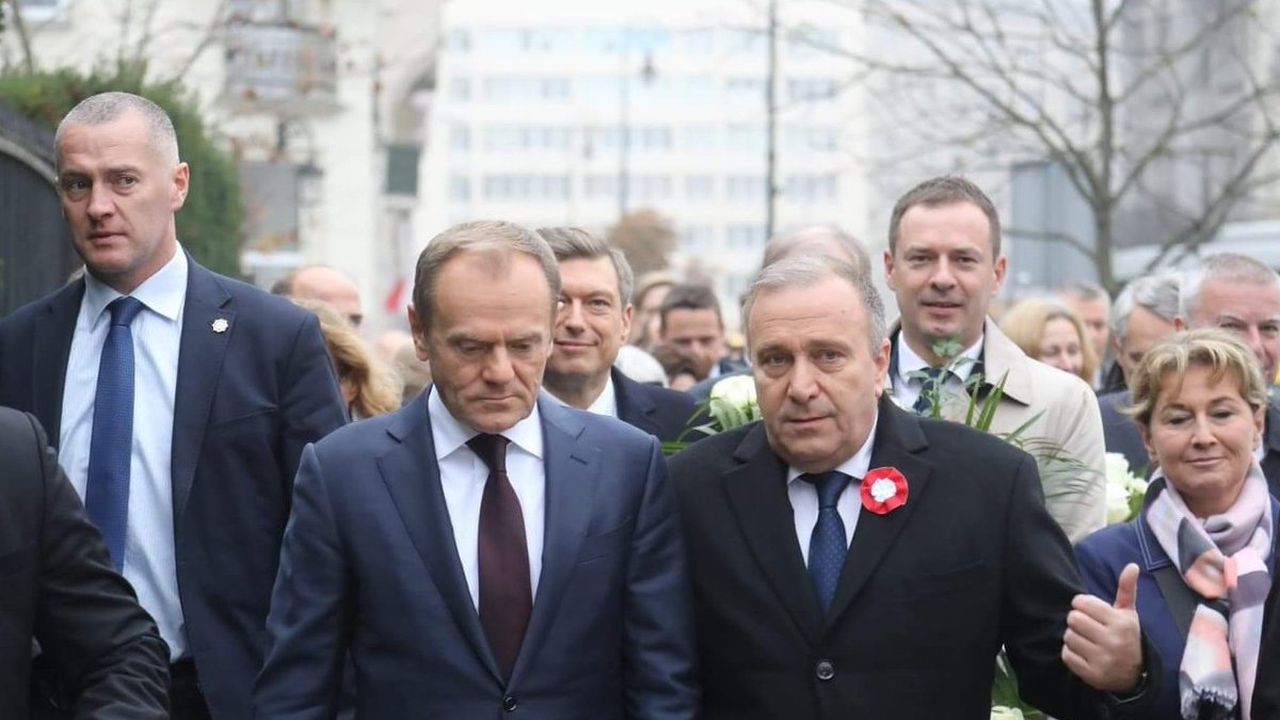 Senator Grzegorz Schetyna uznał wygranie przyszłych wyborów i utworzenie koalicji za największe wyzwanie stojące przed obecnie rządzącymi.