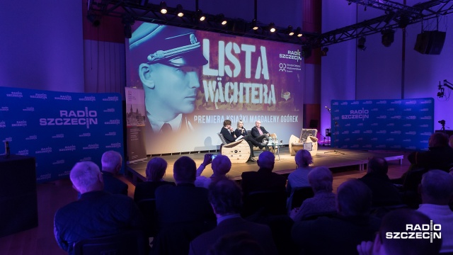 Magdalena Ogórek dodała, że rodzina Otto von Wächtera próbowała bezskutecznie zablokować wydanie książki. „Lista Wächtera” stała się już bestsellerem. Fot. Robert Stachnik [Radio Szczecin] "Lista Wächtera", czyli spotkanie z dr Magdaleną Ogórek w Radiu Szczecin [WIDEO, ZDJĘCIA]