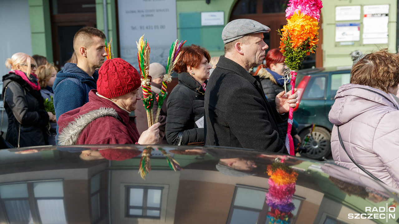 Dziś Niedziela Palmowa, która wprowadza katolików w okres Wielkiego Tygodnia. Finałem tego tygodnia będzie Triduum Paschalne, czyli trzy święte dni przygotowujące do Świąt Wielkanocnych.