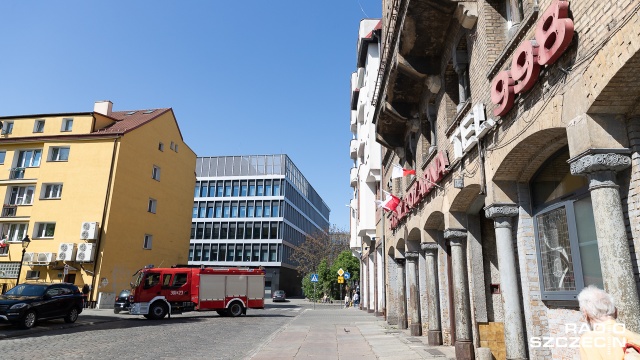 W Polsce jest prawie 30 tysięcy strażaków zawodowych i 700 tysięcy służących w formacjach ochotniczych. Fot. Robert Stachnik [Radio Szczecin] Poszliby dla nas w ogień! Święto Straży Pożarnej [WIDEO, ZDJĘCIA]