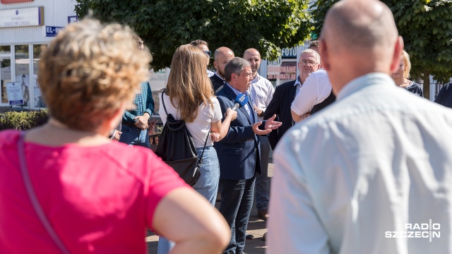 Wybory samorządowe zaplanowano na 21 października. Fot. Robert Stachnik [Radio Szczecin] Mieszkańcy pytali, Sochański odpowiadał [ZDJĘCIA]