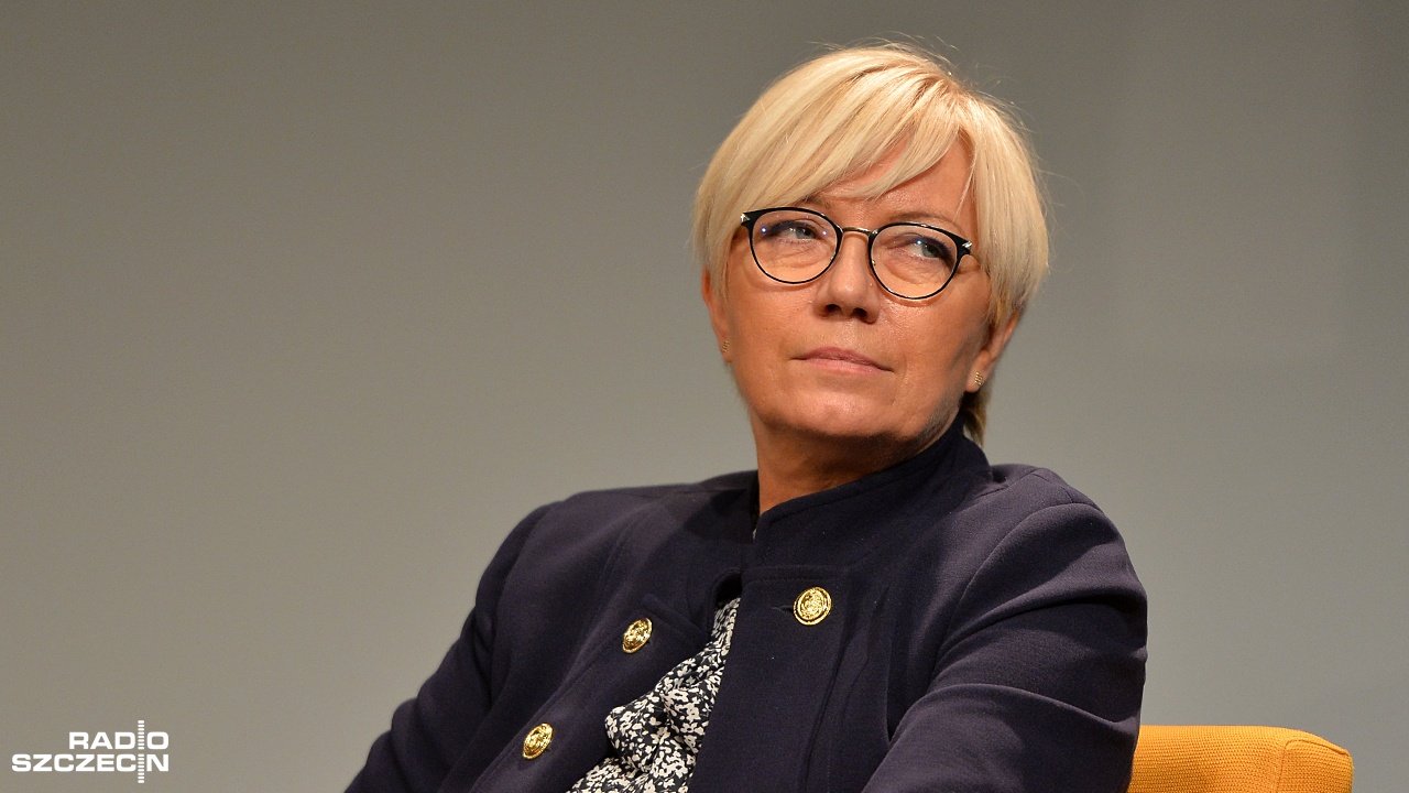 Wszyscy się zgadzają, że wymiar sprawiedliwości w Polsce wymaga reform - mówiła w środę wieczorem w Studiu S1 Radia Szczecin prezes Trybunału Konstytucyjnego Julia Przyłębska, która wygłosiła wykład Demokracja i praworządność.