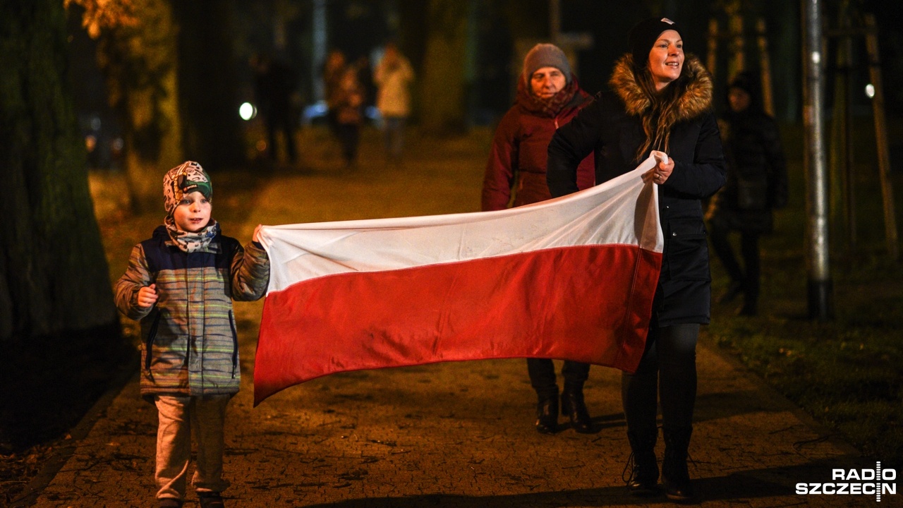 Rada Osiedla Drzetowo-Grabowo w Szczecinie zaprasza na wyjątkowe wydarzenie. W Parku Nadratowskiego odbędzie się wspólne śpiewanie pieśni patriotycznych.