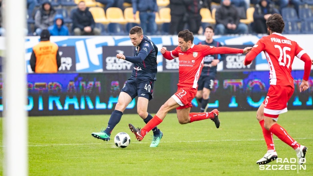 Pogoń Szczecin - Miedź Legnica 2:0 (0:0). Fot. Robert Stachnik [Radio Szczecin] Czwarte z rzędu zwycięstwo Pogoni. Dwie bramki Guarrotxeny [WIDEOx2, DUŻO ZDJĘĆ]