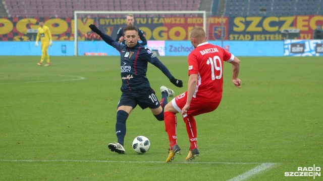 Pogoń Szczecin - Miedź Legnica 2:0 (0:0). Fot. Małgorzata Elmerych [Radio Szczecin] Czwarte z rzędu zwycięstwo Pogoni. Dwie bramki Guarrotxeny [WIDEOx2, DUŻO ZDJĘĆ]