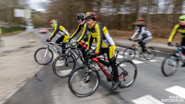 Kilkadziesiąt osób będzie świętować Nowy Rok na dwóch kółkach. Na rajd nad jezioro Świdwie zaprasza klub rowerowy Gryfus. Rowerzyści pokonają rekreacyjnym tempem około 30 kilometrów.