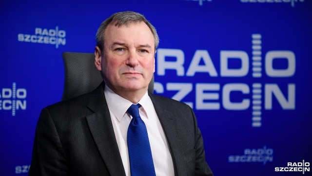 W Rozmowie pod krawatem Tomasz Szybowski - wcześniej oskarżany o sfałszowanie wewnętrznych wyborów w ugrupowaniu, ale już oczyszczony z zarzutów - sam złożył do sądu koleżeńskiego doniesienie w sprawie partyjnego kolegi i jedynego posła partii w naszym regionie.