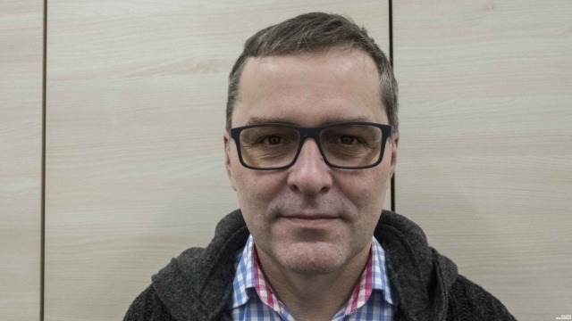 Niemcy kształtują opinię publiczną całej Europy, problem w tym, że opinie na temat Polski są nieprawdziwe i nacechowana emocjonalnie - uważa Cezary Gmyz, korespondent TVP w Berlinie, który w poniedziałek poprowadzi wykład na Uniwersytecie Szczecińskim.