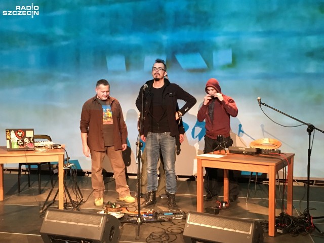 Tym razem na naszej scenie gościć będziemy zespół, którego nie ma, ale jednak jest.