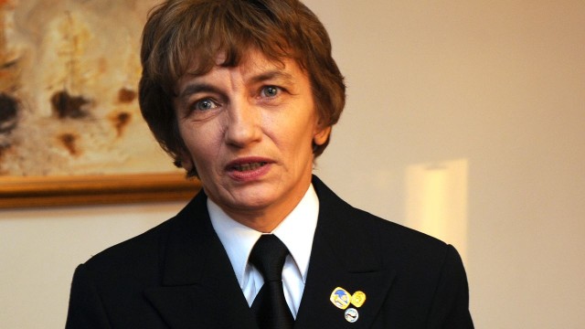 Była ostatnią kobietą w polskiej flocie handlowej - kapitan Danuta Barcikowska właśnie przeszła na emeryturę. Na morzu spędziła 37 lat, w tym 15 na mostku. Całe życie zawodowe była związana z Polską Żeglugą Morską.