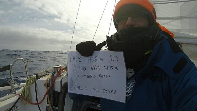 Szymon Kuczyński na jachcie Atlantic Puffin zdobył żeglarski Everest. 4 lutego opłynął przylądek Horn, ucieka przed sztormami i kontynuuje swój samotny rejs non stop dookoła świata.