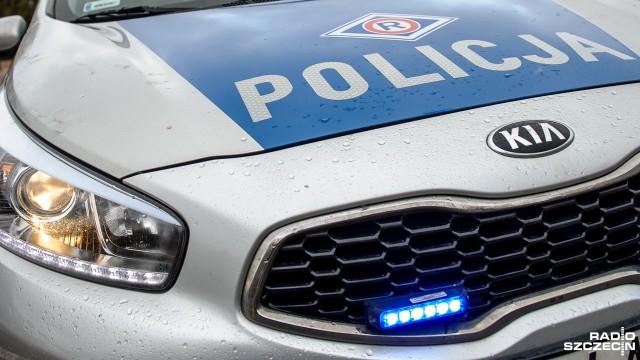 Trzy samochody osobowe zderzyły się na ulicy Gontyny przed skrzyżowaniem z Emilii Plater w Szczecinie. Do zdarzenia doszło we worek przed godziną 13.