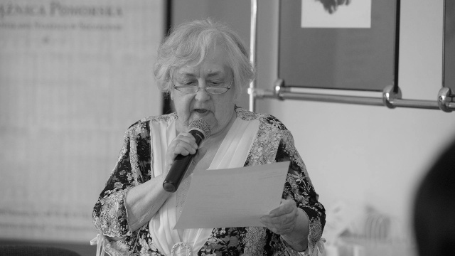 Zmarła Teresa Piątkiewicz. Jedna z największych miłośniczek czworonogów, założycielka i prezes szczecińskiego Stowarzyszenia Zwierzęcy Telefon Zaufania odeszła w poniedziałek. Miała 79 lat.
