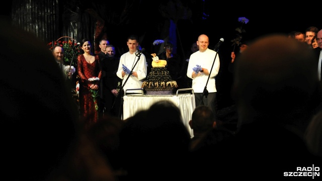 21. urodziny świętuje Czarny Kot Rudy, czyli scena kabaretowa Teatru Polskiego w Szczecinie. Jubileuszowy program został rozpisany na cztery wieczory. Pierwszy, z udziałem Artura Andrusa i Piotra Bukartyka, już w czwartek o godzinie 19.