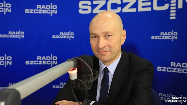 Doświadczenie staje się obciążeniem - tak zmiany w Kodeksie wyborczym ocenia prezydent Stargardu. Rafał Zając w Rozmowach pod krawatem, pytany o poprawioną ustawę, zwrócił uwagę na wprowadzenie dwóch kadencji dla wójtów, burmistrzów i prezydentów miast.
