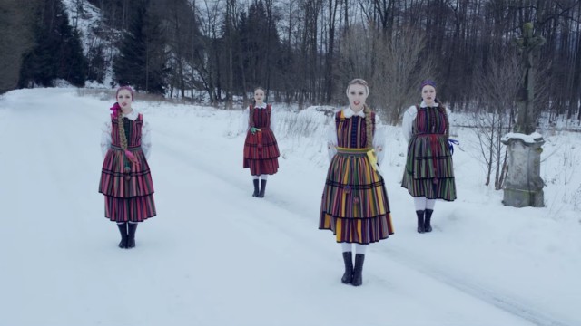 Cztery dziewczyny ze Szczecina, o których pod koniec ubiegłego roku zrobiło się głośno za sprawą coveru Depeche Mode, założyły zespół Tulia.