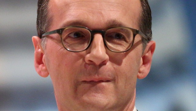 Nowy minister spraw zagranicznych Niemiec Heiko Maas przyjedzie w piątek do Polski. Taką informację potwierdził w radiowej Trójce szef polskiej dyplomacji Jacek Czaputowicz. Równocześnie polski minister nie potwierdził, ale i nie wykluczył, że w poniedziałek w Warszawie może dojść do wizyty niemieckiej kanclerz Angeli Merkel.