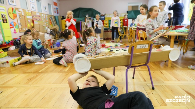 Zabrali dzieciom zabawki, jednak maluchy wcale nie protestowały. Przedszkole Publiczne nr 18 w Szczecinie zorganizowało dzień bez klocków, lalek, gier czy samochodów.