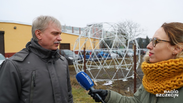 Będą sadzić rośliny w namiotach - podobnie jak robił to bohater filmu Marsjanin. Wystartował kolejny kosmiczny projekt firmy z Kołbaskowa.