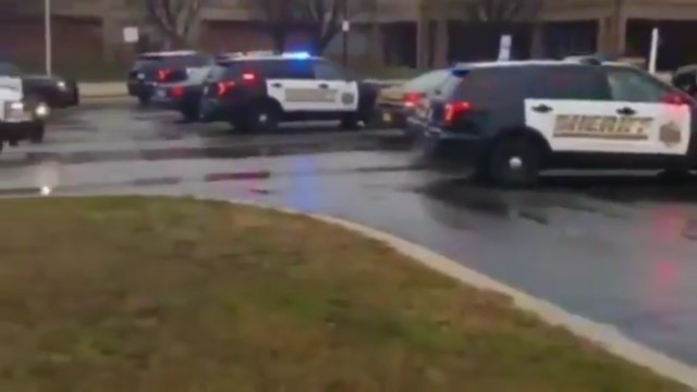 Strzelanina w szkole w amerykańskim stanie Maryland. Okoliczności zdarzenia i liczba ofiar nie są na razie znane. Na miejscu trwa akcja policji.