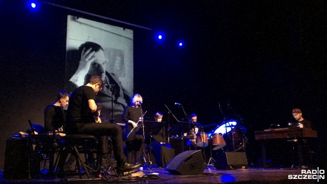 Warszawska muzyczna kooperatywa Hashtag Ensemble wystąpiła w sobotę wieczorem w Filharmonii imienia Mieczysława Karłowicza w Szczecinie.