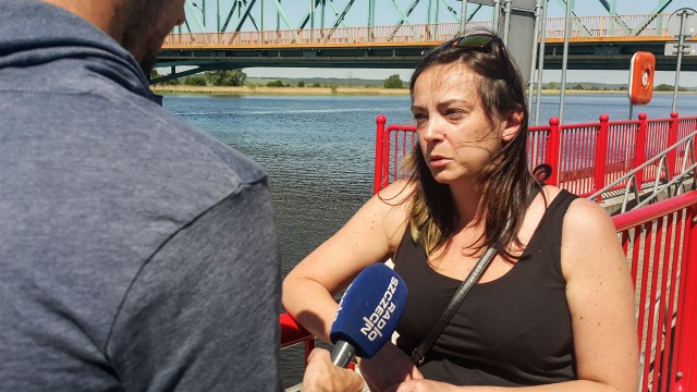 Nie jestem w stanie zidentyfikować ciała swojego brata, odbijam się tylko od drzwi - mówiła naszemu reporterowi siostra podróżnika z Gryfina - Krzysztofa Chmielewskiego.
