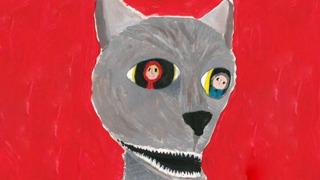 Historię małej dziewczynki, która dzielnie przemierza ciemny las, by dostarczyć chorej babci koszyk pełen pyszności czyli Czerwonego Kapturka zna każdy z nas. Tym razem opowieść - na scenie Teatru Lalek Pleciuga - ma formę musicalu. Waldemar Wolański klasyczny tekst wzbogacił o 26 piosenek: to żywiołowe tango, liryczny walc, skoczna polka. Premiera Czerwonego kapturka w sobotę o godz. 17 w Pleciudze.