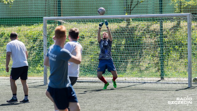 Nie tylko koncerty i alkohol, ale też aktywność fizyczna. Studenci Uniwersytetu Szczecińskiego Juwenalia spędzają również na sportowo. Cztery drużyny rywalizowały ze sobą w XIII Turnieju Wydziałów Uniwersytetu Szczecińskiego.