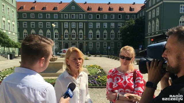 W Szczecinie lekceważy się osoby najbardziej potrzebujące - mówiła podczas konferencji prasowej radna Małgorzata Jacyna-Witt.
