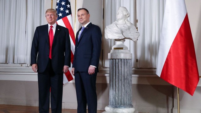 Spotkanie prezydentów Polski i Stanów Zjednoczonych jest możliwe jeszcze w tym roku - mówił w Kwadransie Politycznym w TVP1 rzecznik prezydenta Krzysztof Łapiński.