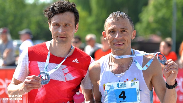 Rafał Czarnecki zwycięzcą czwartej edycji Sanprobi Maratonu Szczecińskiego. Drugie miejsce zajął Zbigniew Kalinowski, a trzecie Piotr Stachyra.