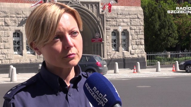 O niekupowanie i niezażywanie jakichkolwiek substancji nieznanego pochodzenia apeluje policja. W ostatnich dniach na terenie województwa zachodniopomorskiego odnotowano 17 przypadków hospitalizacji osób, których stan wskazywał na zażycie tzw. dopalaczy.