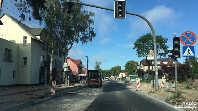 W wakacje nie powinno być większych utrudnień na nadmorskiej 102 - zapowiada Zachodniopomorski Zarząd Dróg Wojewódzkich w Koszalinie.