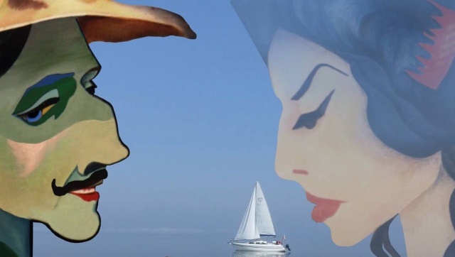 W Sopocie rozpoczęło się święto radiowej i telewizyjnej twórczości teatralnej - Festiwal Dwa Teatry. Przez cztery dni będzie się można zapoznać z najlepszymi słuchowiskami i spektaklami telewizyjnymi minionego roku.