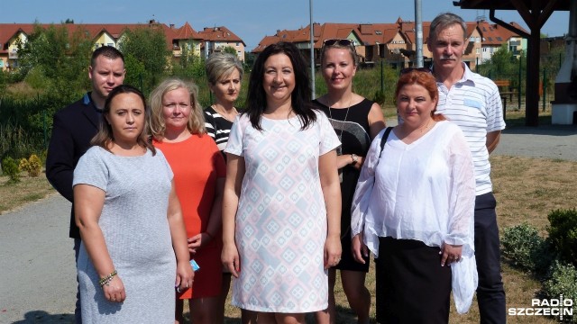 Prezes Stowarzyszenia My w Gminie Dobra Magdalena Zagrodzka będzie ubiegać się o fotel wójta podszczecińskiej Dobrej. Jest już trzecim, oficjalnym kandydatem na to stanowisko. Wcześniej podobną deklarację złożyła dotychczasowa wójt Teresa Dera oraz lokalny przedsiębiorca Mariusz Lindner.
