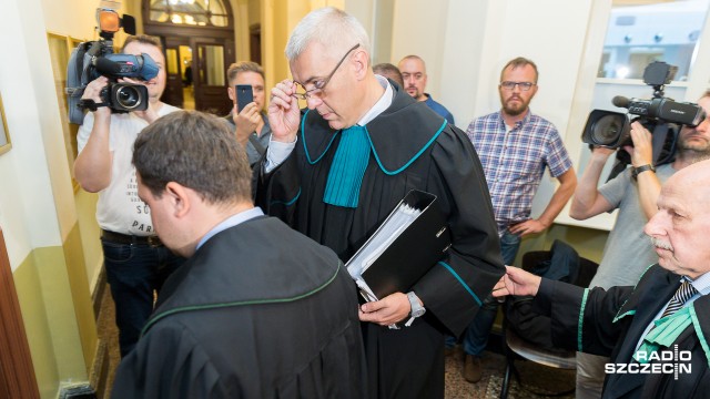 Sprawa jest dęta - mówi mecenas Włodzimierz Łyczywek, jeden z obrońców posła Stanisława Gawłowskiego z Platformy Obywatelskiej.