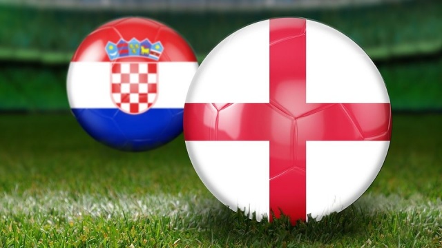 Anglia zagra w Moskwie z Chorwacją w półfinale piłkarskich mistrzostw świata. Ostatni raz Anglicy grali w półfinale mundialu w 1990 roku i przegrali wówczas z Niemcami. Komentatorzy na Wyspach są jednak przekonani, że w środowym spotkaniu z Chorwacją to drużyna Garetha Southgate039a jest faworytem.
