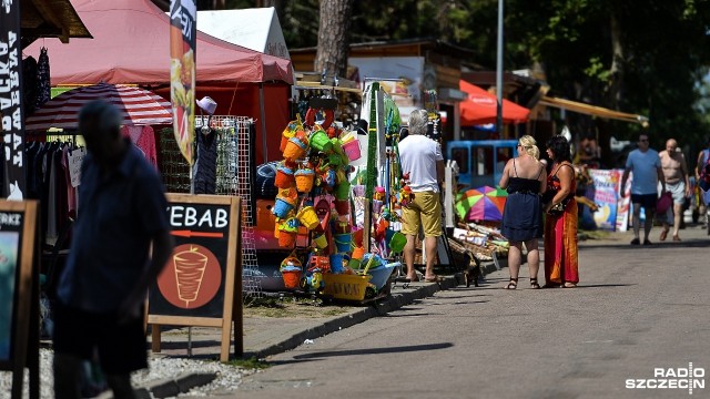 Squishy, czyli antystresowe gąbki do zgniatania, są hitem tego lata wśród zabawek na nadmorskich stoiskach. To one sprzedają się najlepiej - oceniają sprzedawcy.