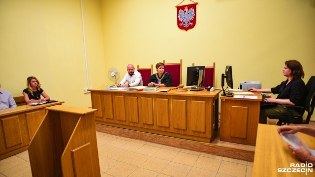 Budynek dawnego hotelu Piast sprzedany. Nowym właścicielem kamienicy przy Placu Zwycięstwa w Szczecinie została Śląska Grupa Inwestycyjna.