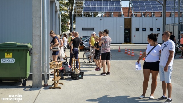 Meble, sprzęt elektroniczny i sportowy - to głównie kupują w środę szczecinianie w Galerii Szpargałek.