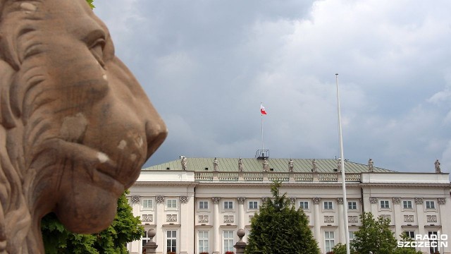 Szef Gabinetu Politycznego Prezydenta Krzysztof Szczerski poinformował, że do czwartku należy się spodziewać decyzji prezydenta w sprawie ordynacji wyborczej do Parlamentu Europejskiego.