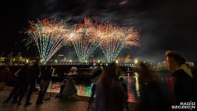 Nie dali rywalom żadnych szans. Podwójne laury dla Anglików (Pyrotex Fireworks), którzy obok nagrody głównej otrzymali również nagrodę publiczności za najlepszy występ podczas 11. edycji Festiwalu Sztucznych Ogni Pyromagic, który zakończył się w sobotę przed północą.