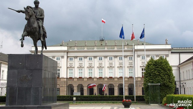 W czwartek o 12:30 prezydent Andrzej Duda ogłosi decyzję w sprawie znowelizowanej ordynacji wyborczej do Parlamentu Europejskiego.